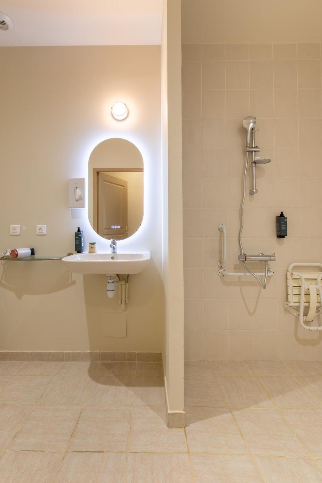 Domaine De La Courbe Hotel & Spa Le Lude Εξωτερικό φωτογραφία